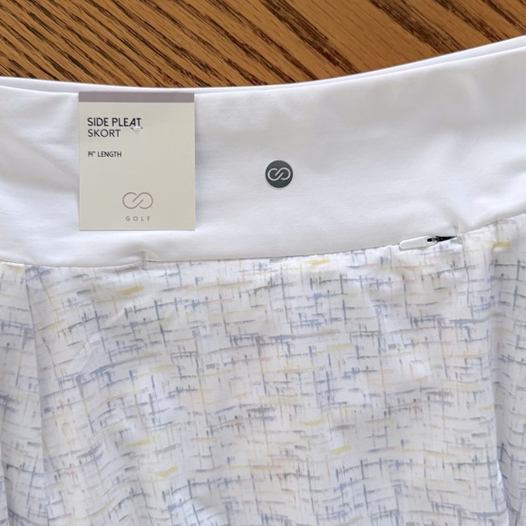 CALIA Side Pleat Skort - White Cross Thatch Cool - Picture 5 of 8